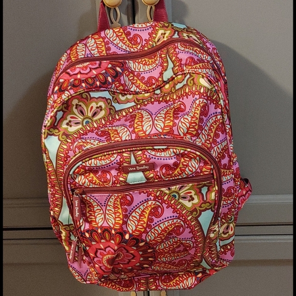 Vera Bradley paisley backpack nwot very clean